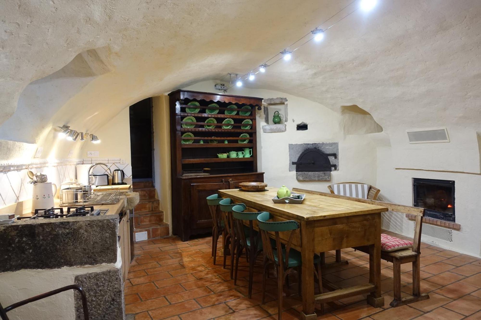 Roulottes Et Cabanes De Saint Cerice 보귀에 외부 사진